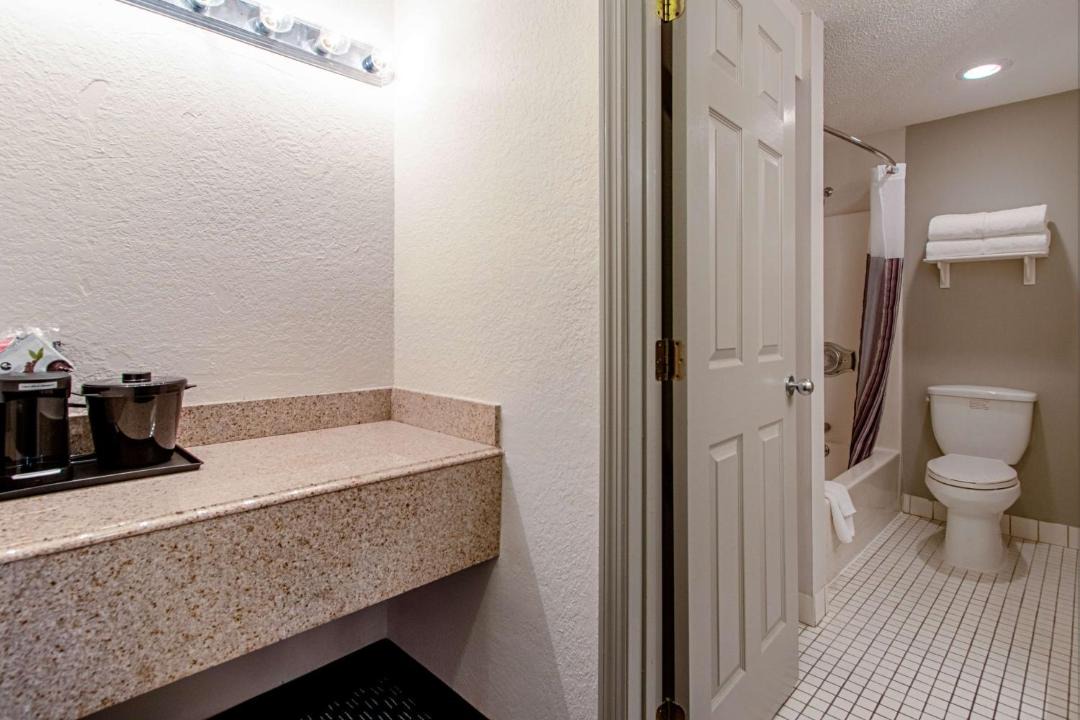 Photo of Bathroom in Survey Creek