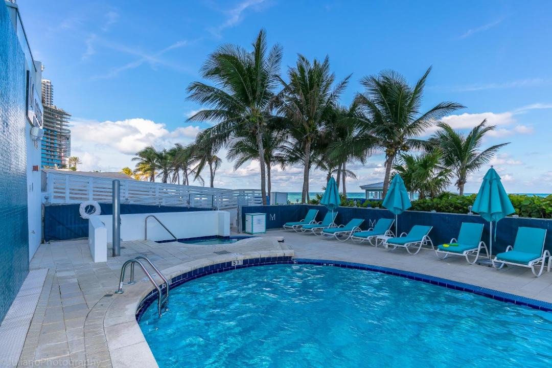 Photo of Others in Sunny Isles Beach