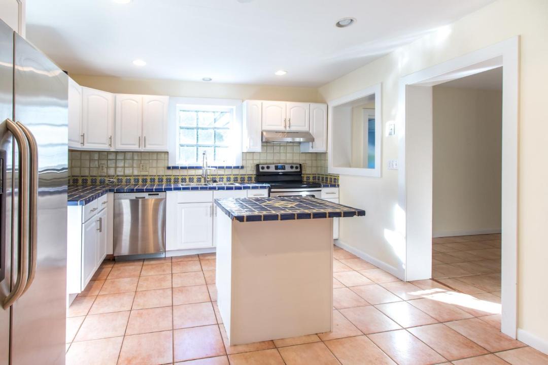 Photo of Kitchen in Hollywood Lakes