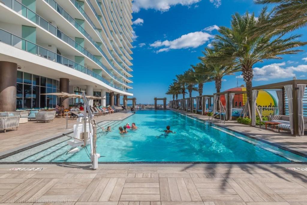 Photo of Outdoor in Hollywood South Central Beach