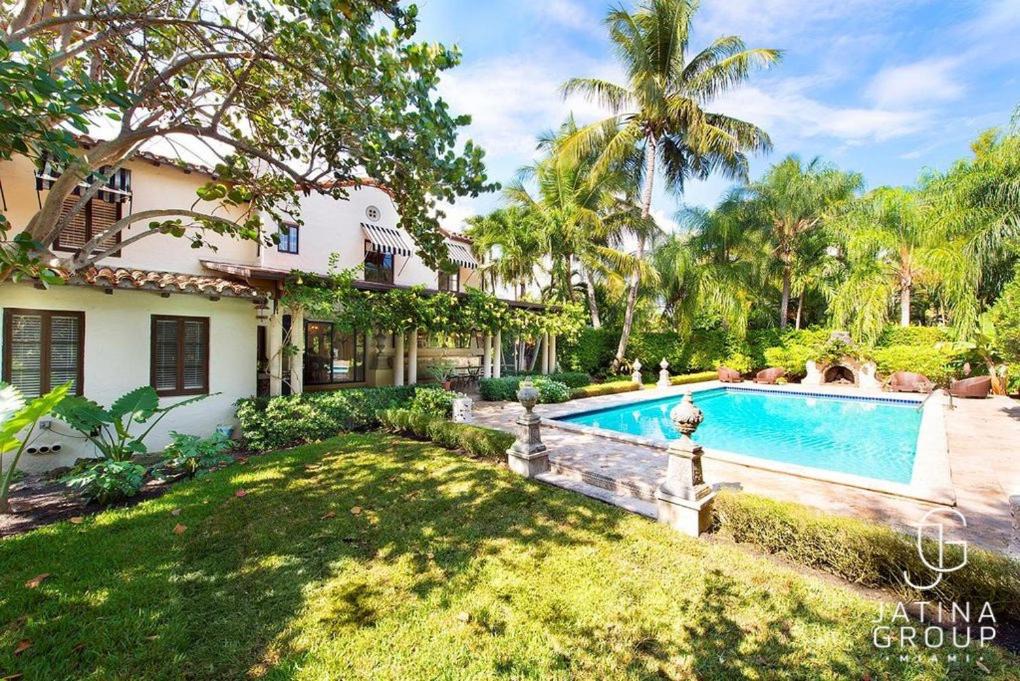 Photo of Outdoor in Miami Shores