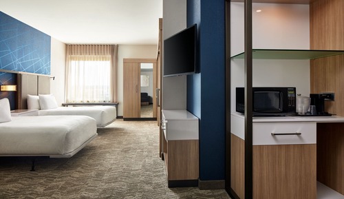 Suite 2 Queen Beds and Trundle Sofa