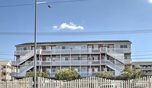 Apartment (2 Bedrooms)