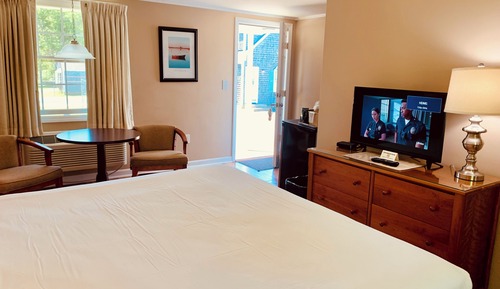 Standard Room, 1 King Bed