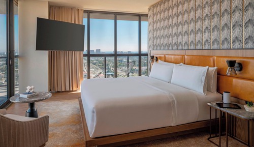 Suite, 1 Bedroom, Balcony