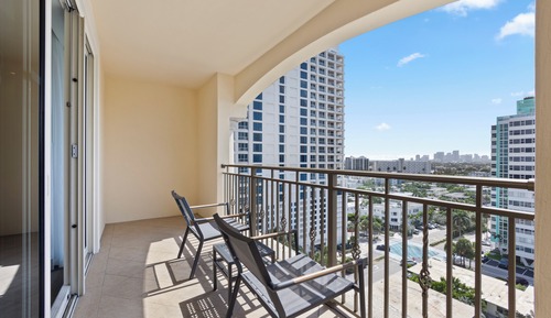 One Bedroom Sunset City View Suite