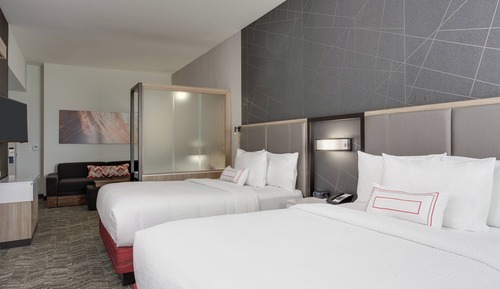 Suite, Multiple Beds, Hearing Accessible