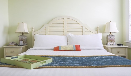 Standard Room, 1 King Bed (King Bedroom)