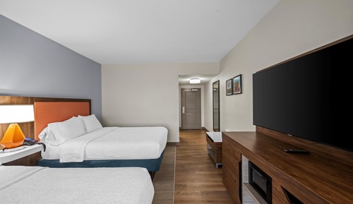 Standard Room, 2 Queen Beds, Non Smoking