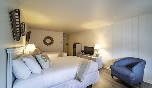 Double Room, 2 Queen Beds, Non Smoking