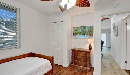 Classic Double Room, Multiple Beds (Sapodilla House)