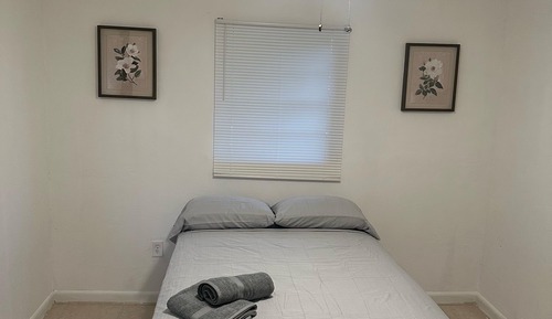 Classic Double Room, Garden View