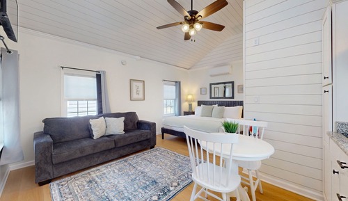1BR - King Bed - Sofa Bed - Sleeps 4 - POOL - 7