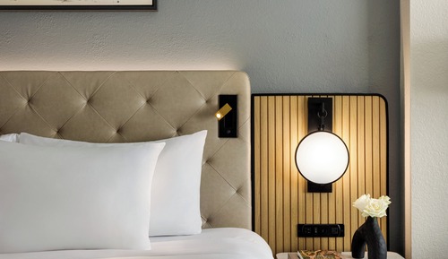 Standard Room, 1 King Bed