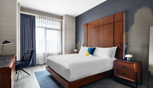Deluxe Room, 1 Queen Bed