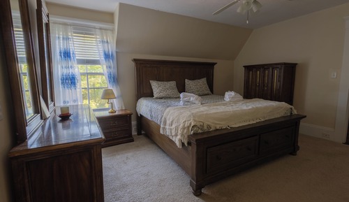  The Driftwood Suite