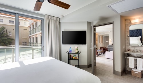 Premium Suite, 2 Bedrooms, Terrace, Pool View