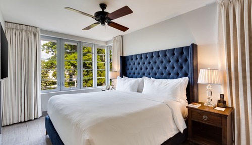 Classic Suite, 1 King Bed with Sofa bed