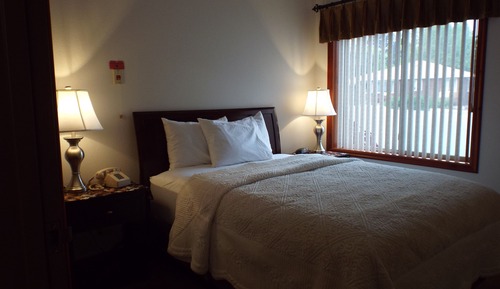 Classic Studio, 1 Queen Bed, Non Smoking