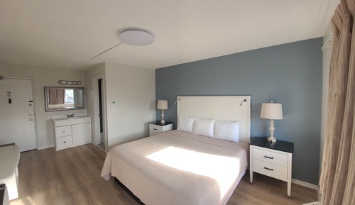 Classic Room, 1 King Bed