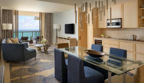 Royal Oceanfront Suite, Suite, 2 King