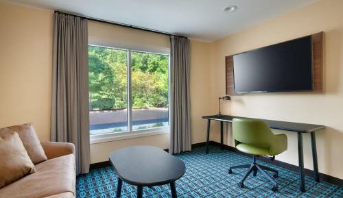 King Suite with Sofa Bed - Non-Smoking