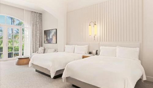 Junior Suite, 2 Queen, Sofa bed