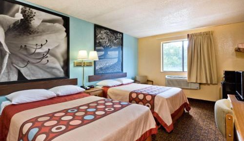 Double Suite with Two Double Beds, Sofa Bed and Kitchenette - Non-Smoking