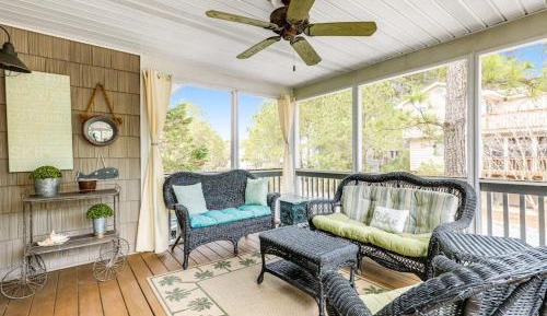 Three-Bedroom Vacation Home 
