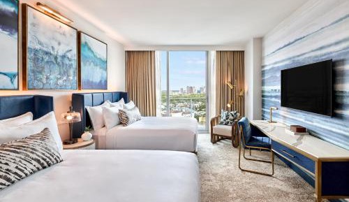 Premier Balcony Room 2 Queen Beds