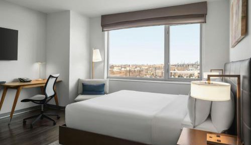 Guest Room, 1 King