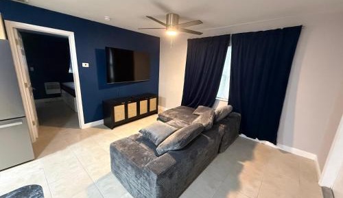 One-Bedroom Suite