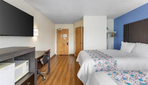 Queen Room with Two Queen Beds with Sofa Bed
