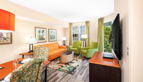 Luxury Two-Bedroom Suite