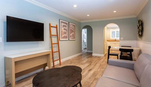 One-Bedroom Suite