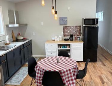 Three-Bedroom Deluxe Apartment
