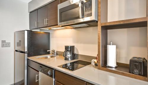 One-Bedroom Suite