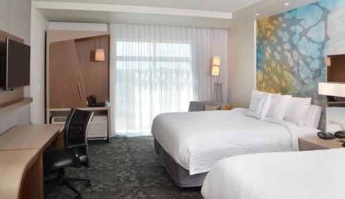 Queen Room with Two Queen Beds and Sofa Bed