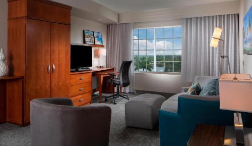 King Suite with Sofa Bed