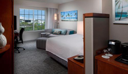 King Room with Sofa Bed