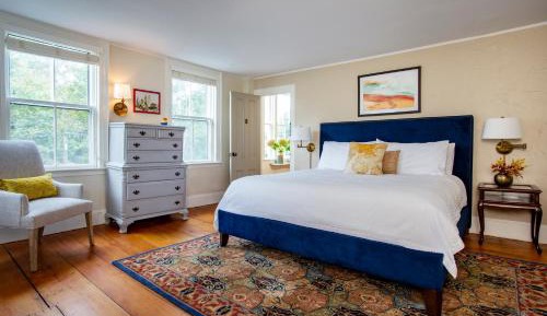 Superior King Room