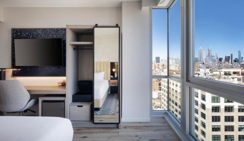 King Room with City View