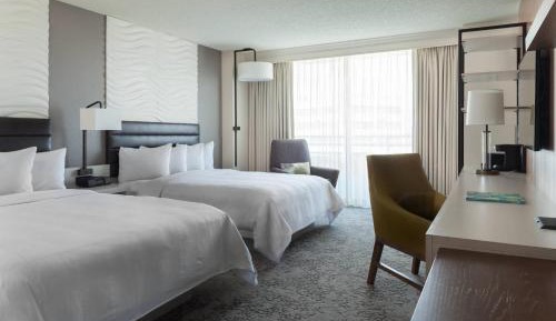 Concierge level, Guest room, 2 Queen, High floor