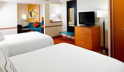 Queen Suite with Two Queen Beds and Sofa Bed