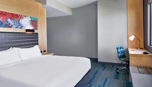 Aloft, Guest room, 1 King