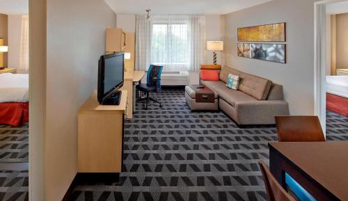  Two-Bedroom Suite