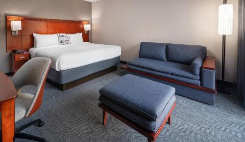 King Room with Sofa Bed