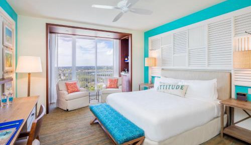 Sunset King Room Intracoastal View
