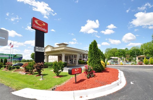 Princess Anne Hotel | Econo Lodge Princess Anne
