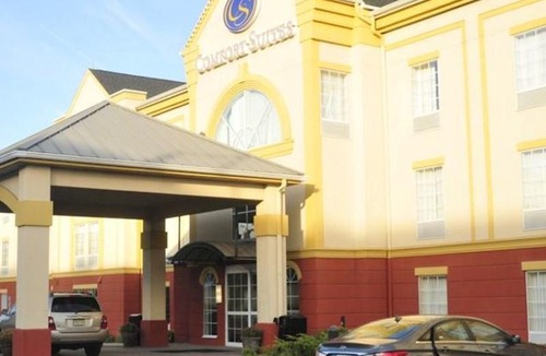 Newark Hotel | Comfort Suites Newark - Harrison